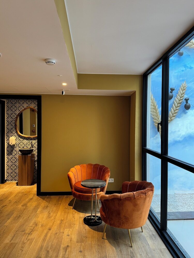 Hotel Divino By Fimedhotels