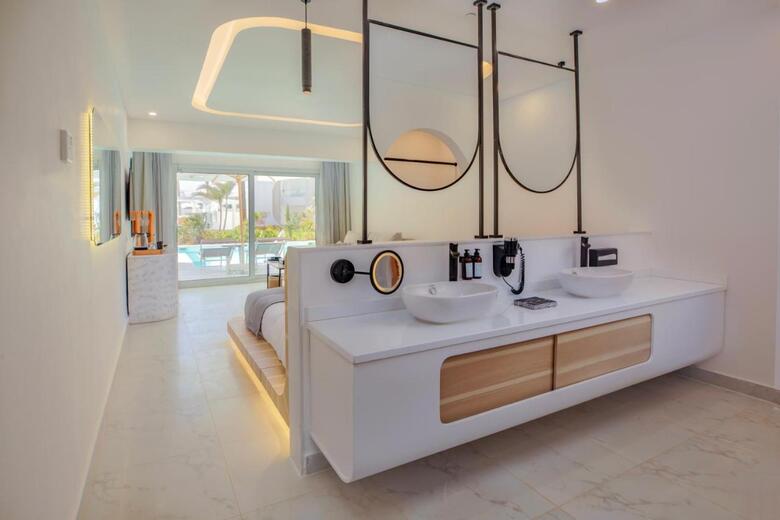 Hotel White Hills Resort