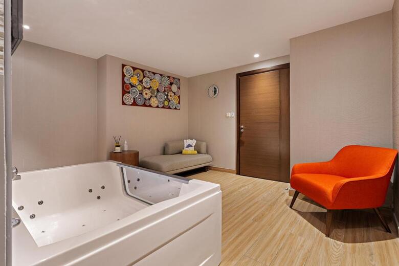 Ramee Dream Hotel Downtown