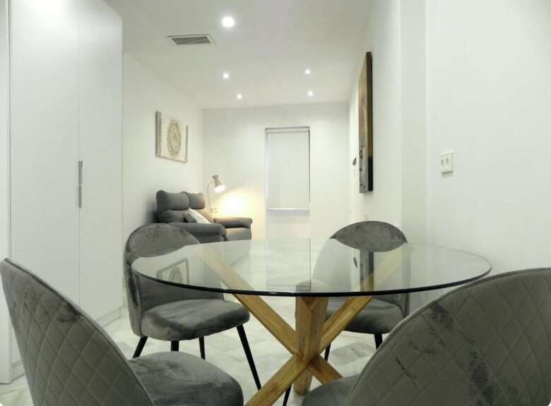 Apartamentos Catalina Suites Downtown Valencia