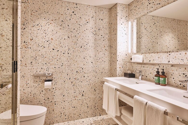 Hotel Voco Osaka Central By Ihg