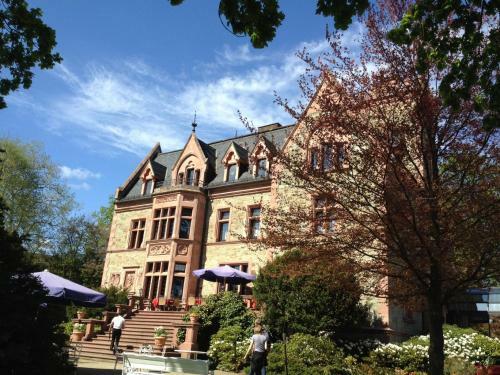 Romantik Hotel Schloss Rettershof