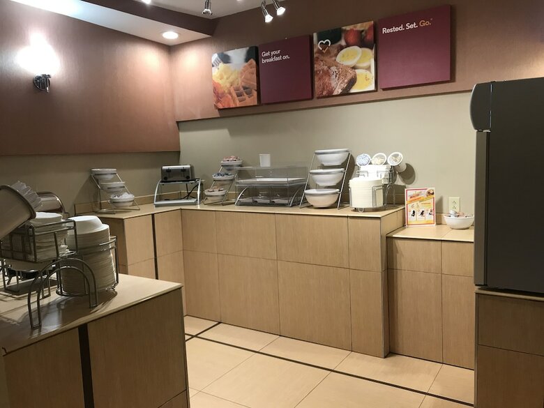 Hotel Comfort Suites Monaca