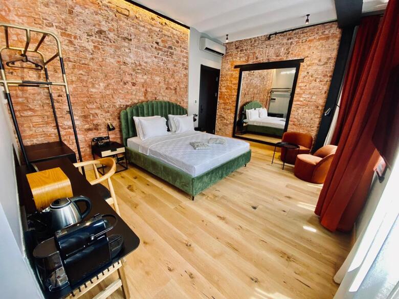 Ruz Hotels
