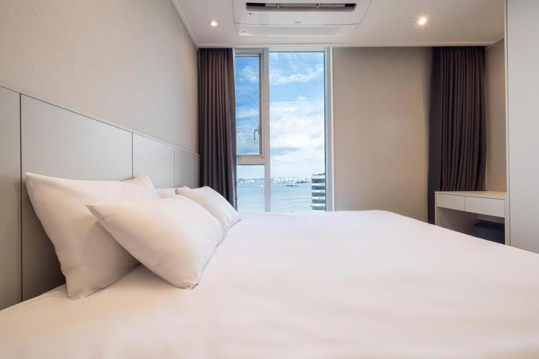 Hotel Ocean Park 9