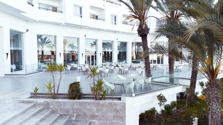 Hotel Blue Beach Golf And Spa