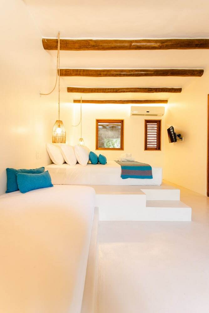 Caf� Jeri Hotel - Adults Only