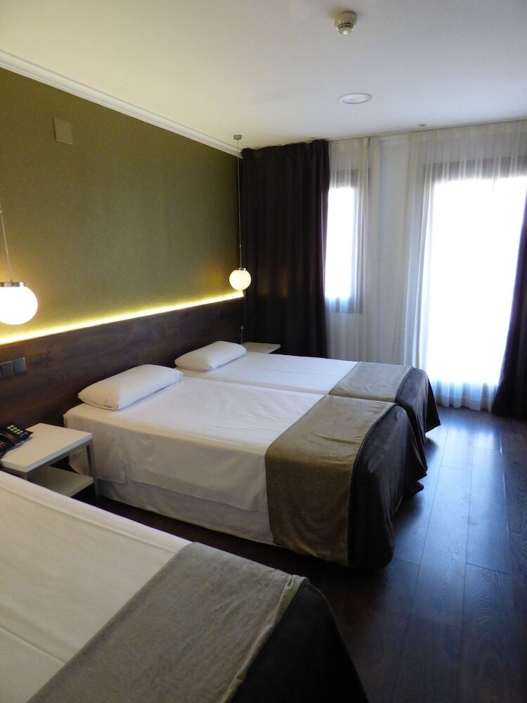 Hotel Moderno Barcelona