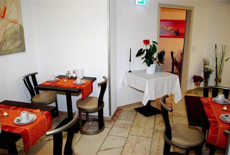 Hotel Rheinischer Hof