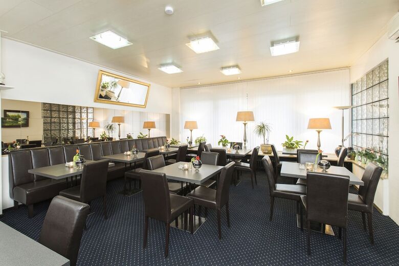 Hansa Hotel