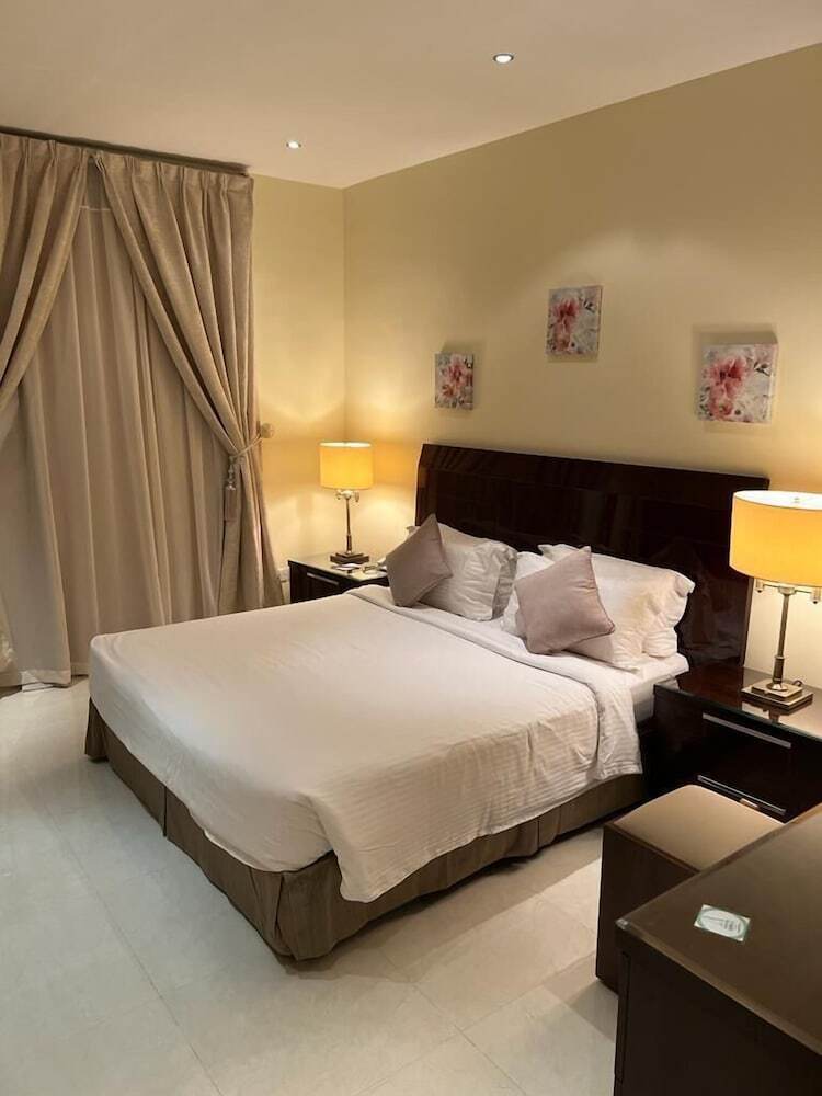 Al Gosaibi Hotel - Villa