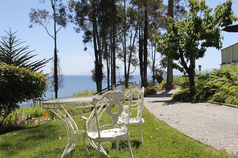 Bed & Breakfast Monarch Cove Inn