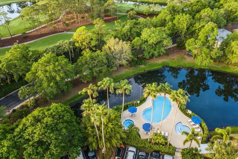 Marriott's Imperial Palm Villas