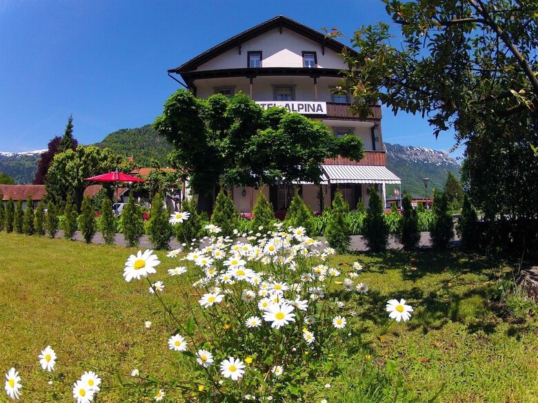 Basicrooms Hotel