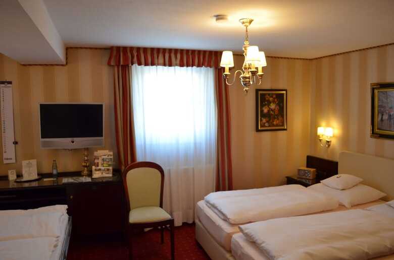 Landwehr-br�u Hotel