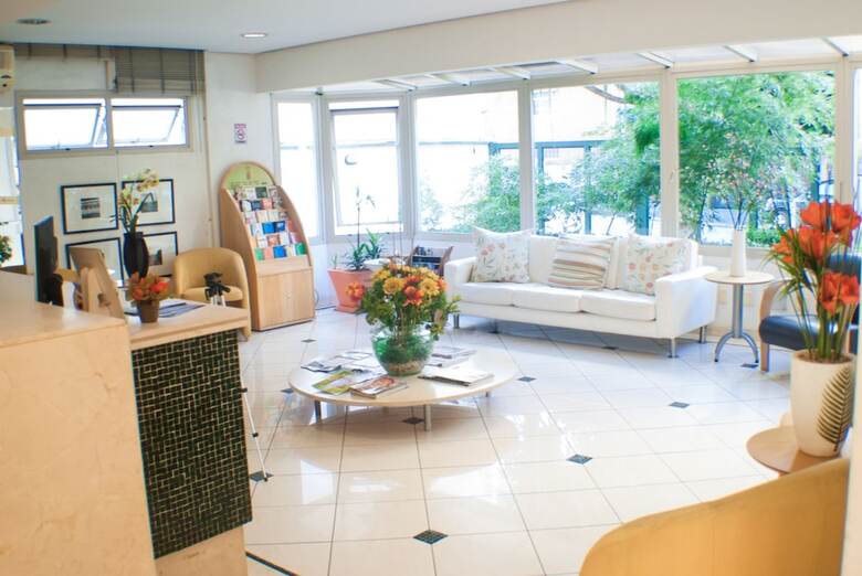 Aparthotel Residencial Bella Vista Su�tes