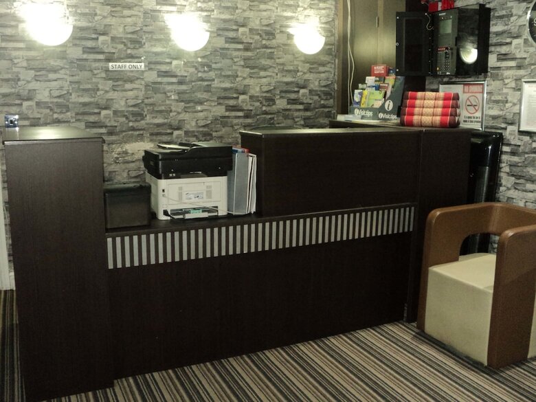 New Globe Hotel