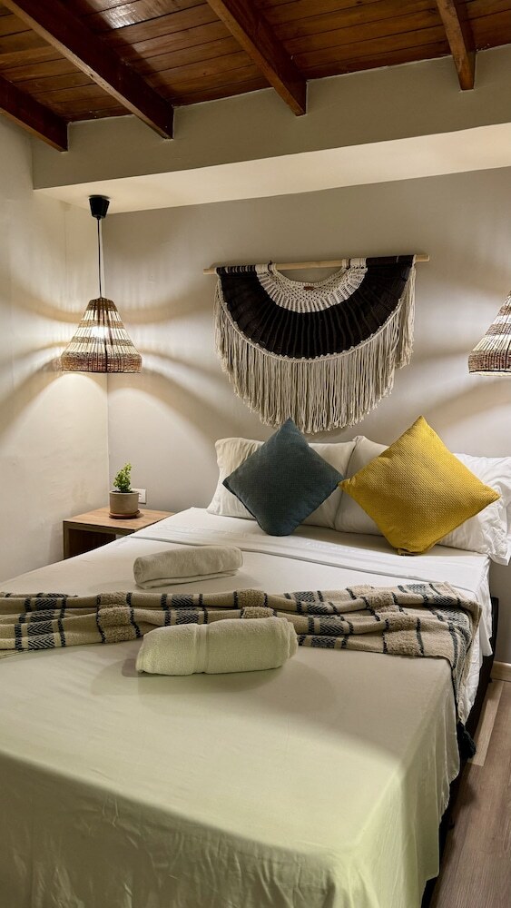Luum Guest House