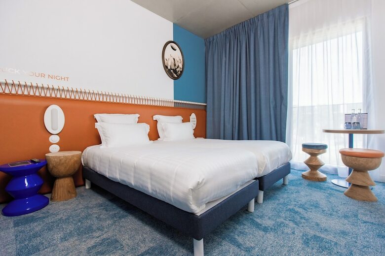 The Ruck Hotel