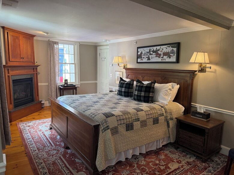Bed & Breakfast Four Columns Inn