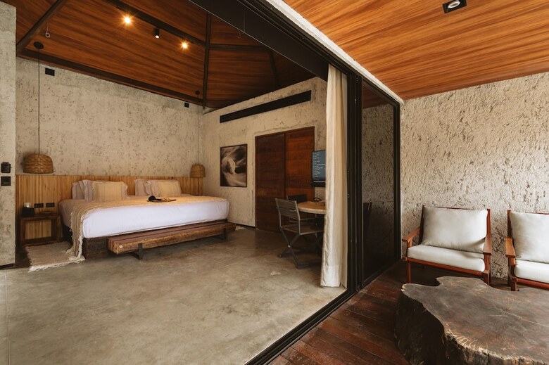 Tuju Boutique Hotel