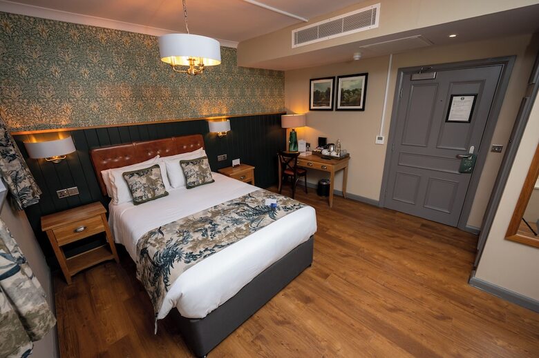 Riverside Hotel Branston By Chef And Brewer Collection