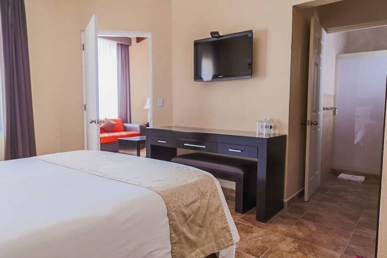 Hotel Real De San Jose