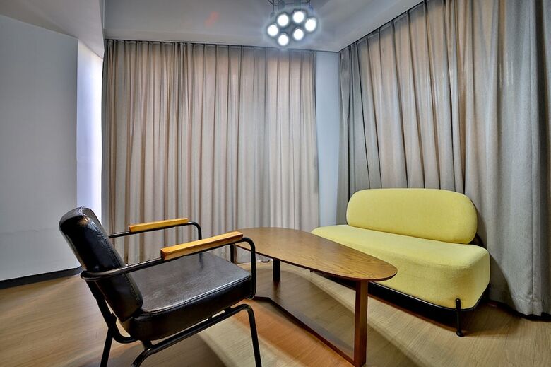 Hound Hotel Seomyeon 1st Street