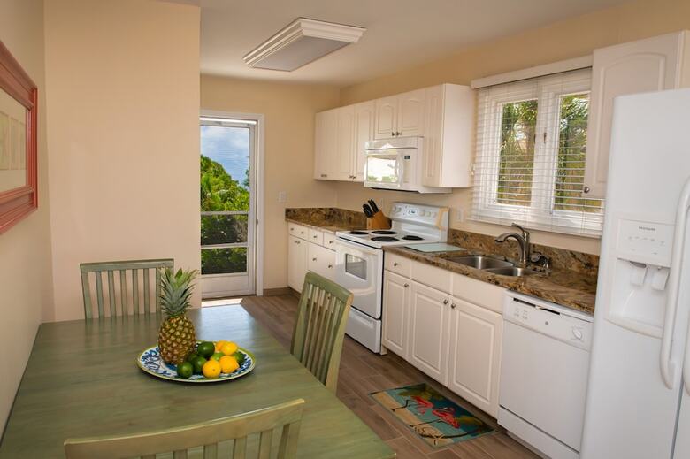 Cedar Cove Resort And Cottages