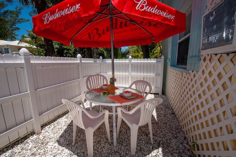 Cedar Cove Resort And Cottages