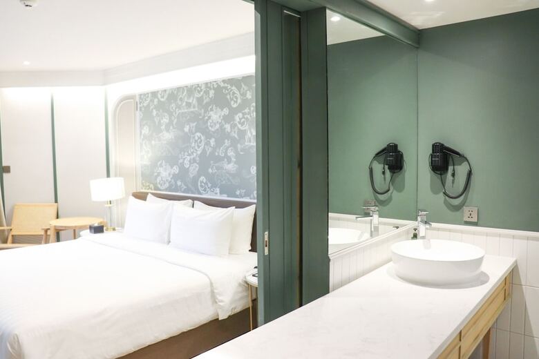 Hotel The Quarter Chaophraya By Uhg