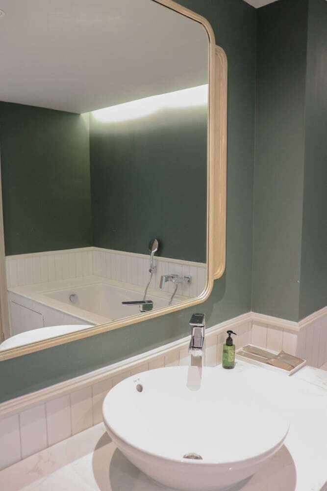 Hotel The Quarter Chaophraya By Uhg