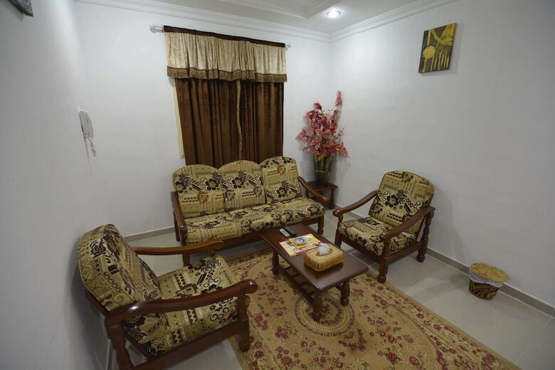 Aparthotel Leader Apartments 1
