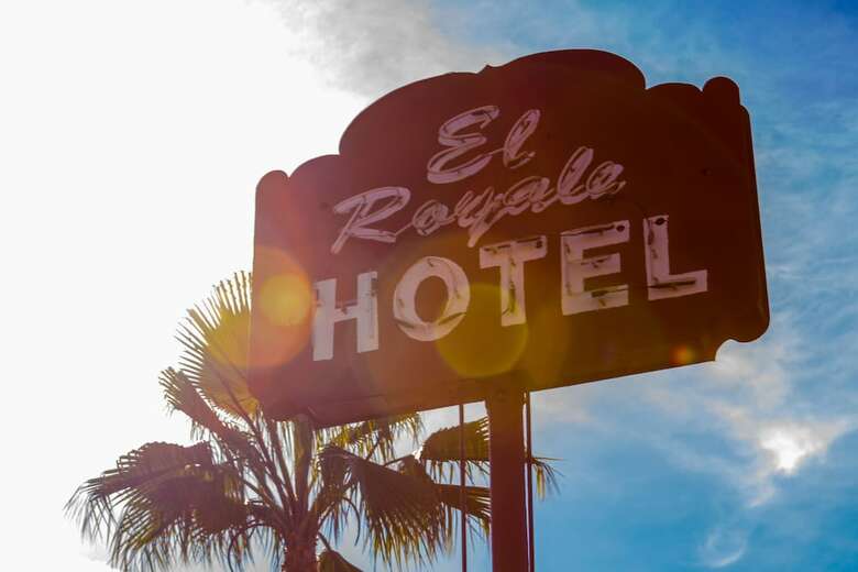Motel El Royale Hotel Near Universal Studios