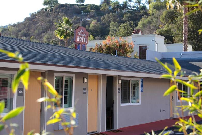Motel El Royale Hotel Near Universal Studios