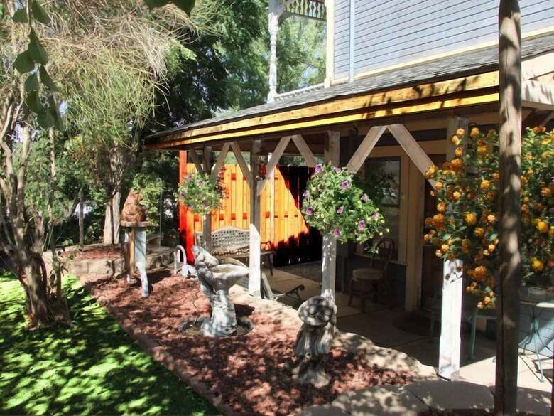 Robins Nest Bed & Breakfast