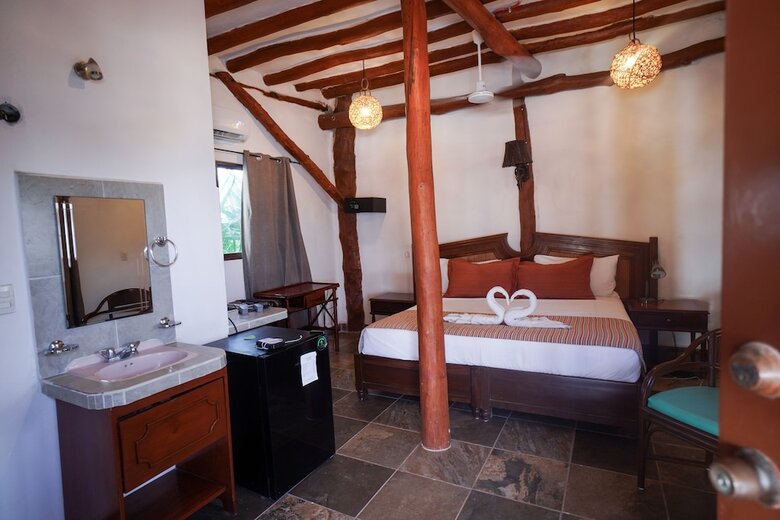 Hotel Golden Paradise Beach