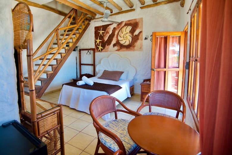 Hotel Golden Paradise Beach