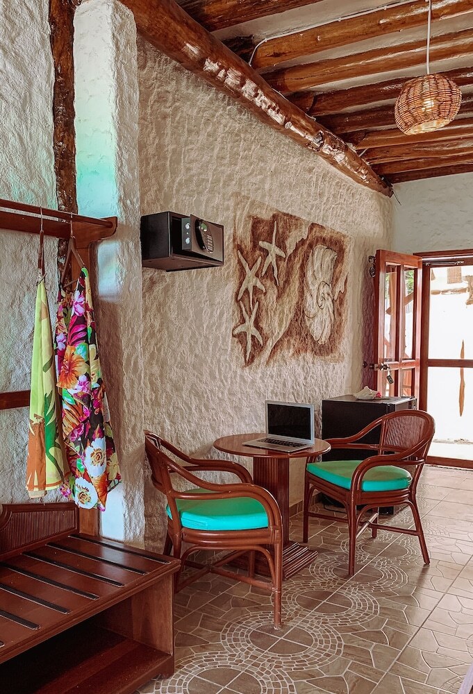 Hotel Golden Paradise Beach