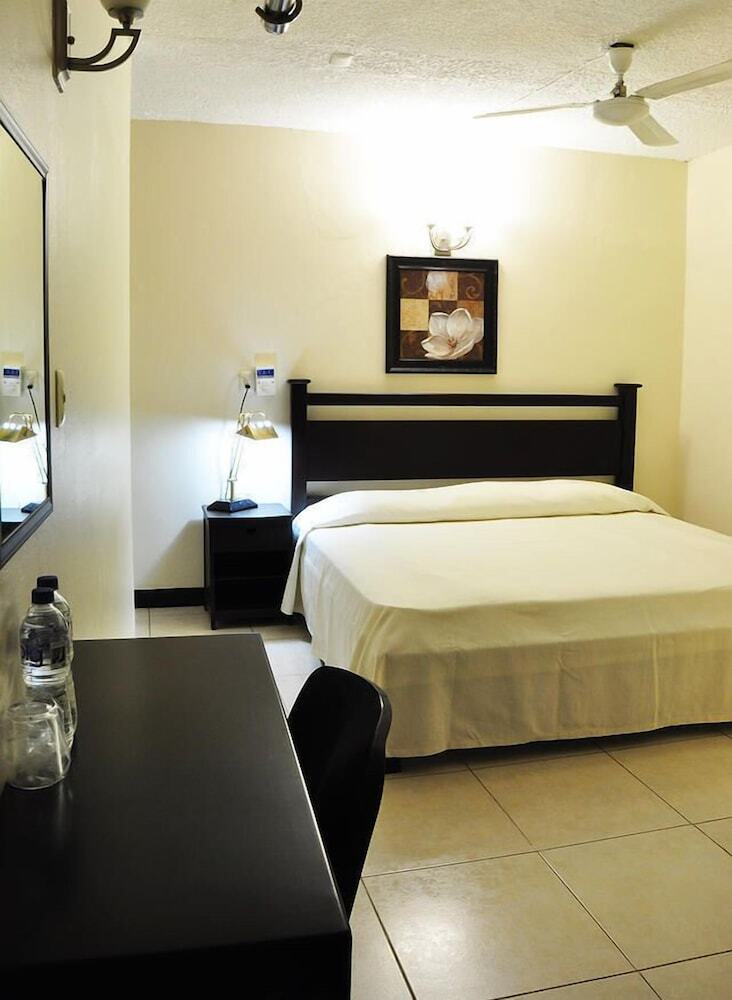 Hotel Catedral