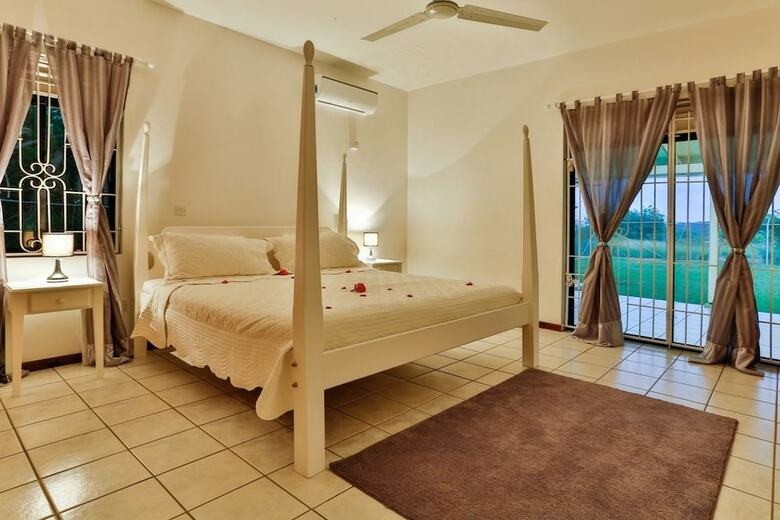 Villa Harmony