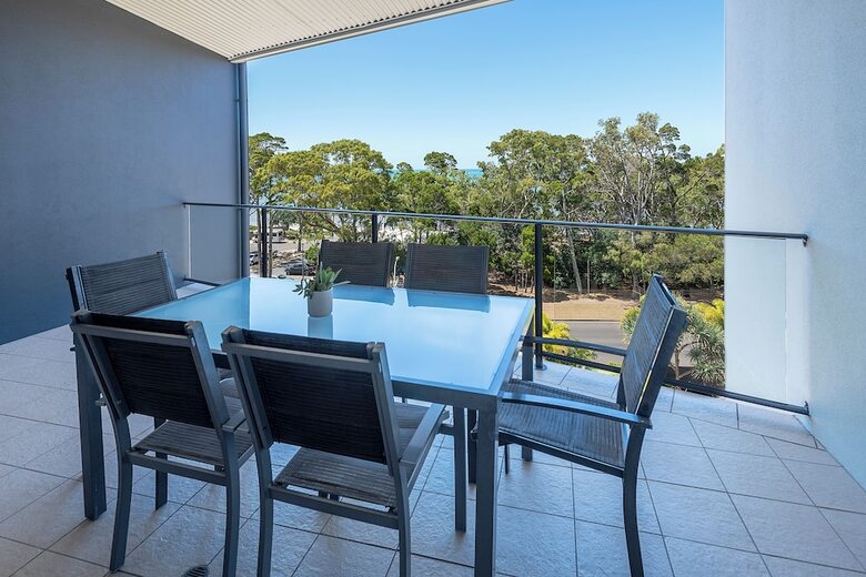 The Bay Apartments