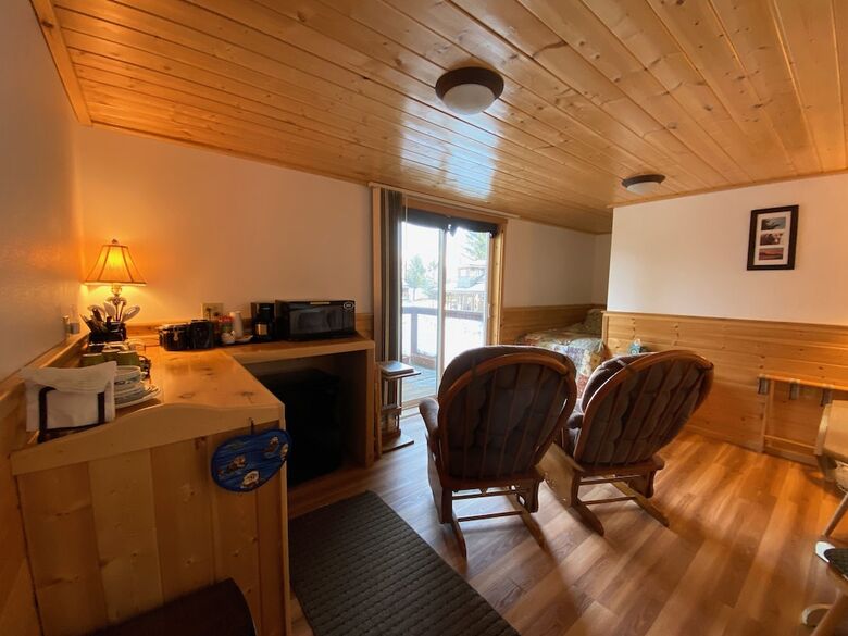 Angels Rest On Resurrection Bay Llc