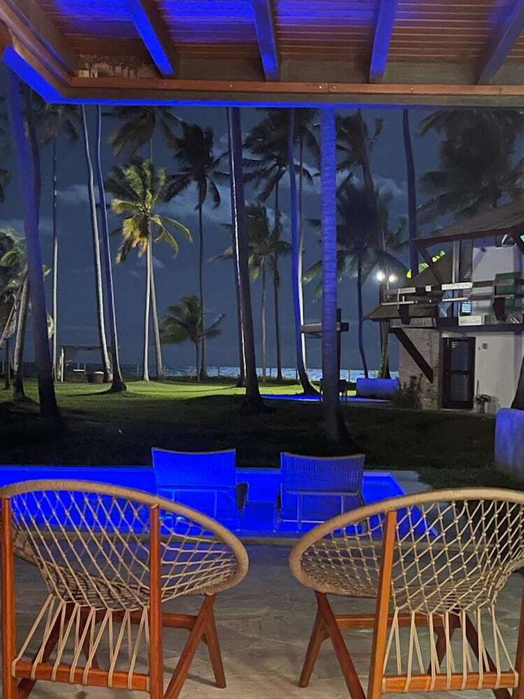 Pontal Dos Carneiros Beach Bungalows
