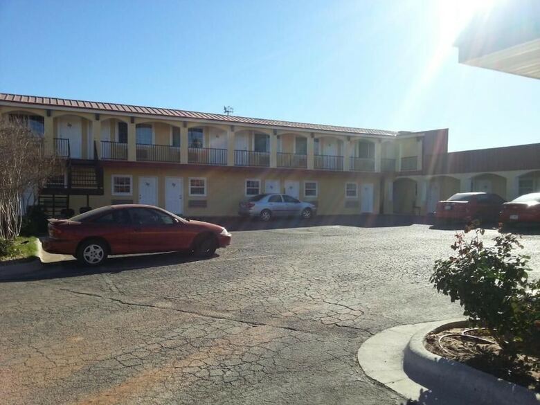 Tower Motel