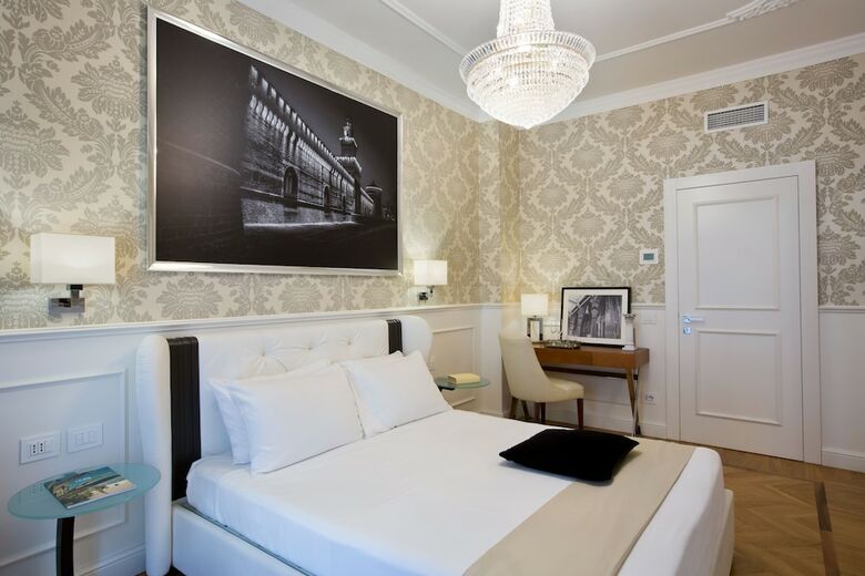 Luxury Duomo Rooms