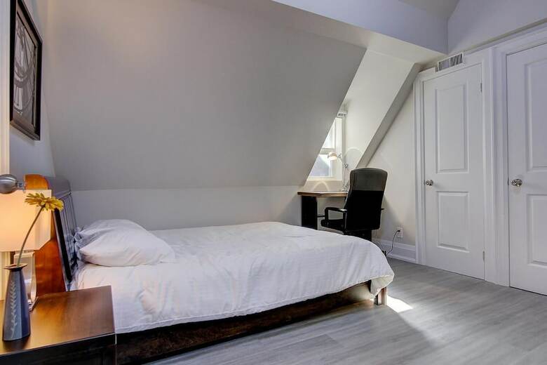 Spadina Guesthouse