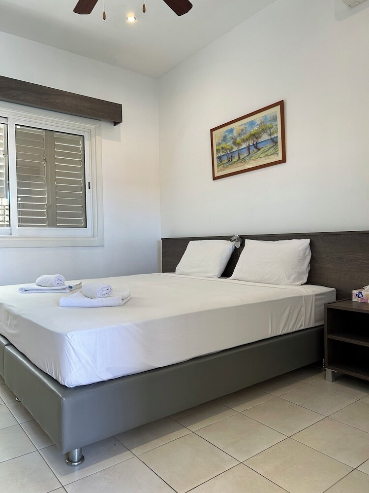 Hotel Elena Boutique Residence