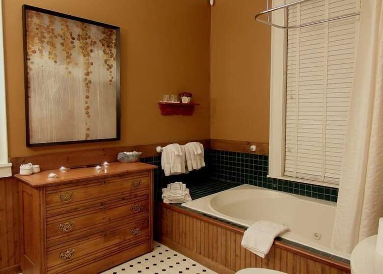 Boyden House Inn B&B
