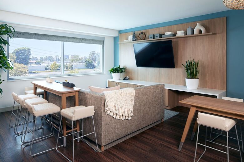 Hotel Element Irvine